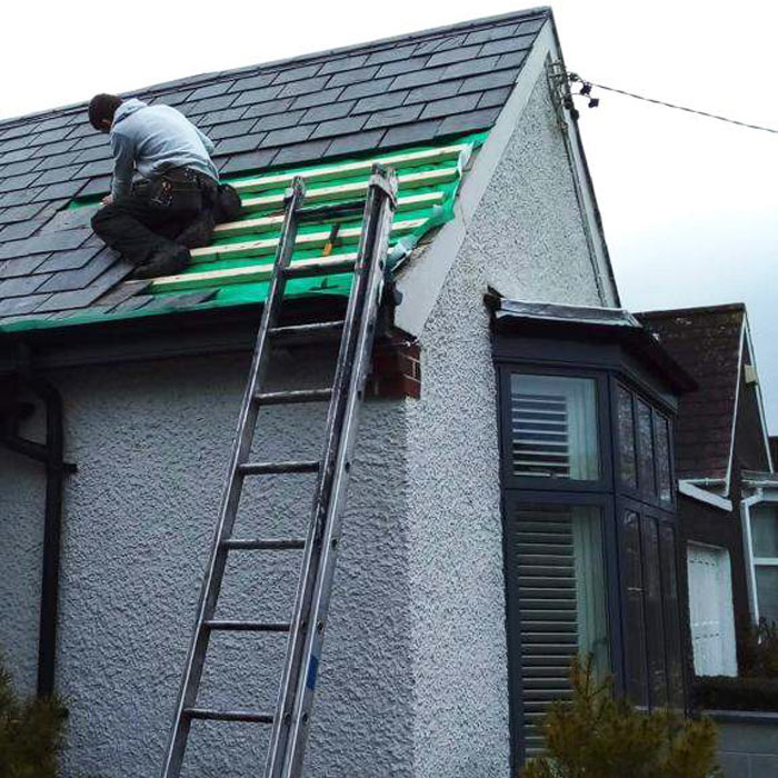 roof installation cork